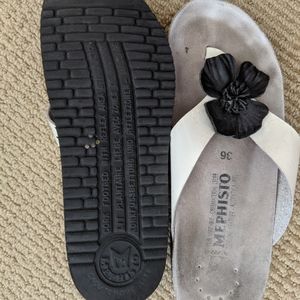 Mephisto white black sandal 36 size 7